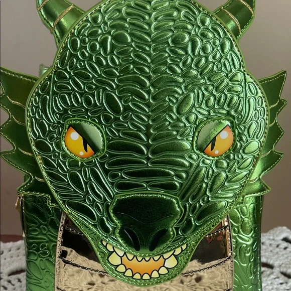 Loungefly Metallic Green 4TH WING DRAGON Bag/Backpack NEW - Picture 3 of 4